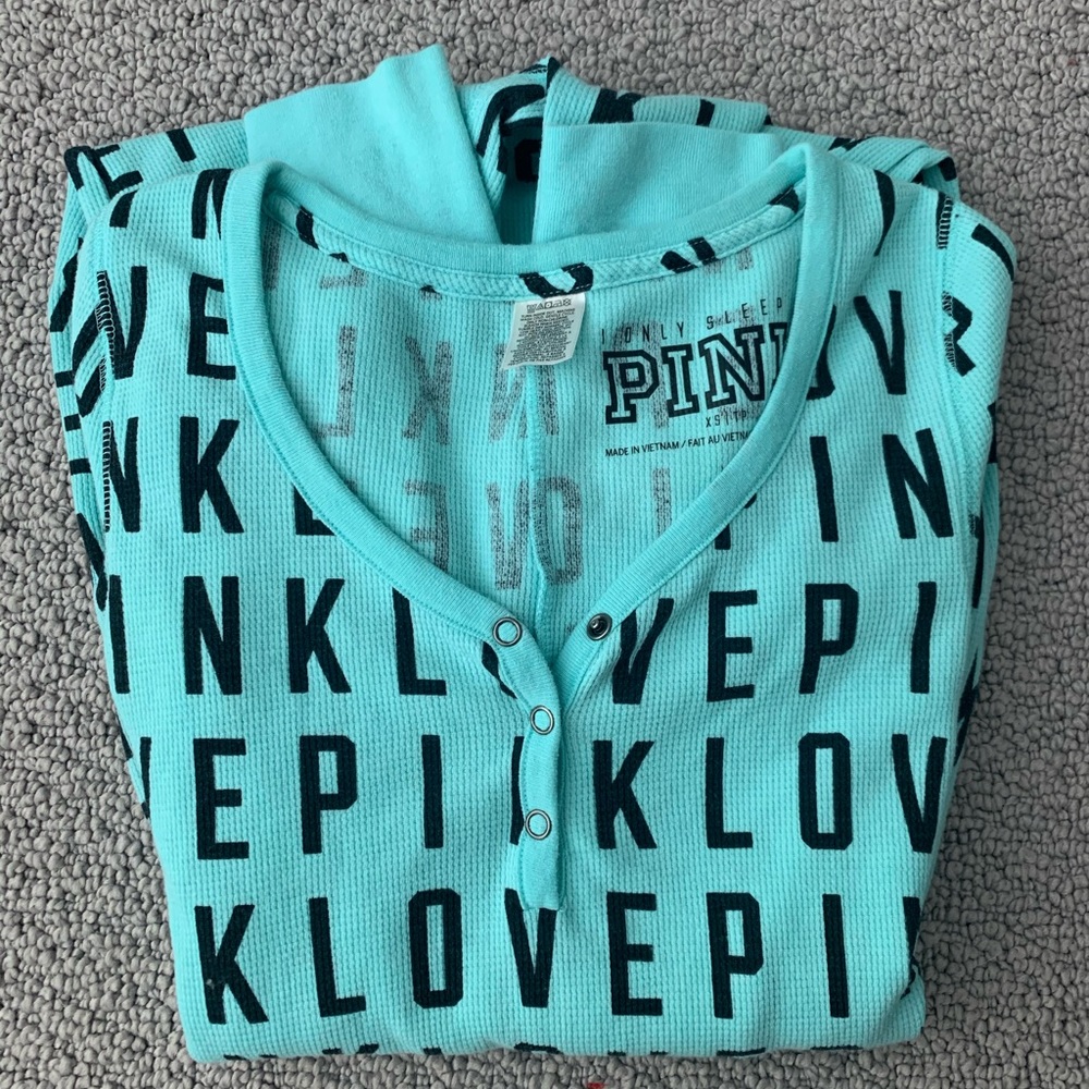 Victorias Secret PINK Drop Seat Pajamas (onesie)❤️